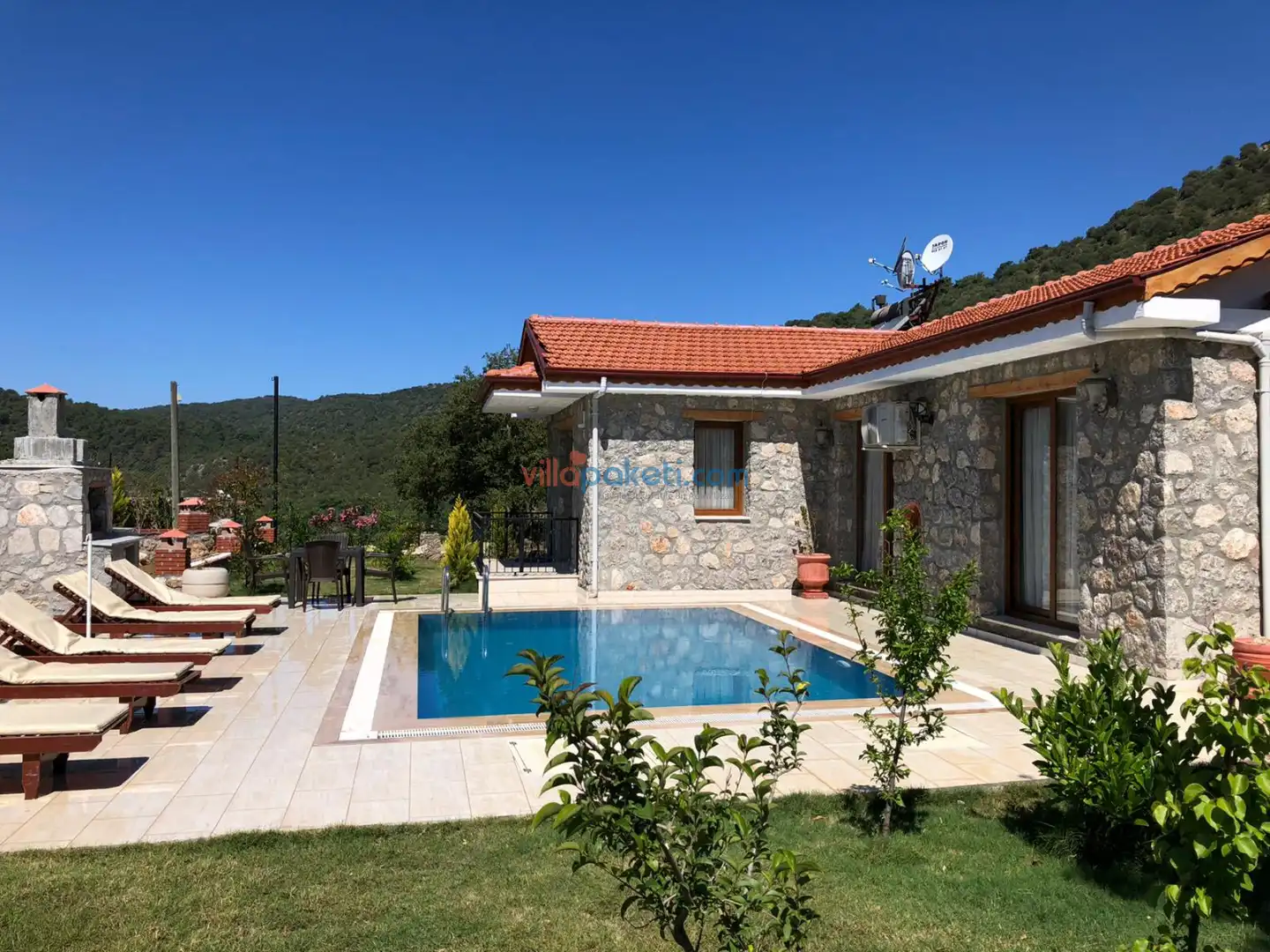 Villa Sarnıç, Fethiye Kayaköy�de Tarihle iç İçe Bir Tatil Keyfi Sunuyor